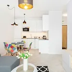 Rondo Wiatraczna By Renters