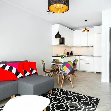 Rondo Wiatraczna By Renters