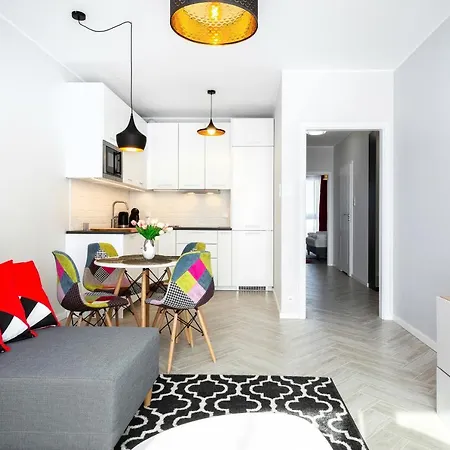 شقة Rondo Wiatraczna By Renters