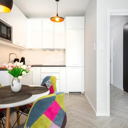 Rondo Wiatraczna By Renters شقة وارسو