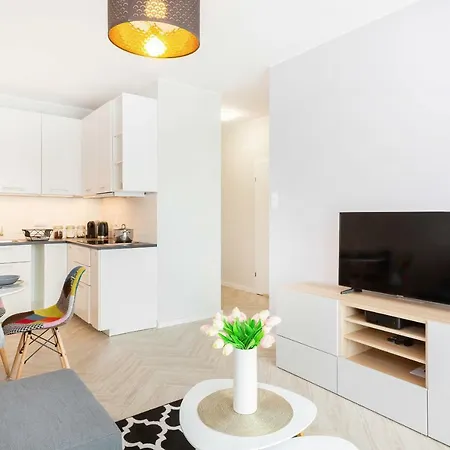 Apartment Rondo Wiatraczna By Renters Warsaw