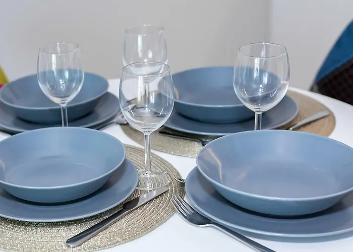 Rondo Wiatraczna By Renters * Warszawa